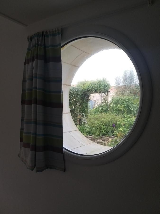 Maison Althea Rosea - 3 Chambres Et Piscine Nieulle-sur-Seudre Esterno foto
