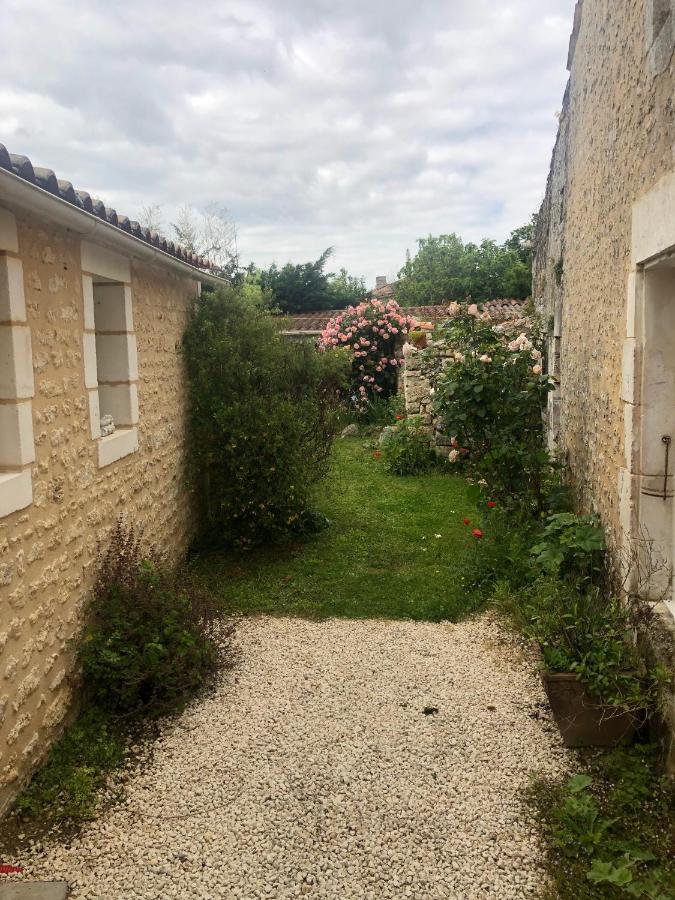 Maison Althea Rosea - 3 Chambres Et Piscine Nieulle-sur-Seudre Esterno foto